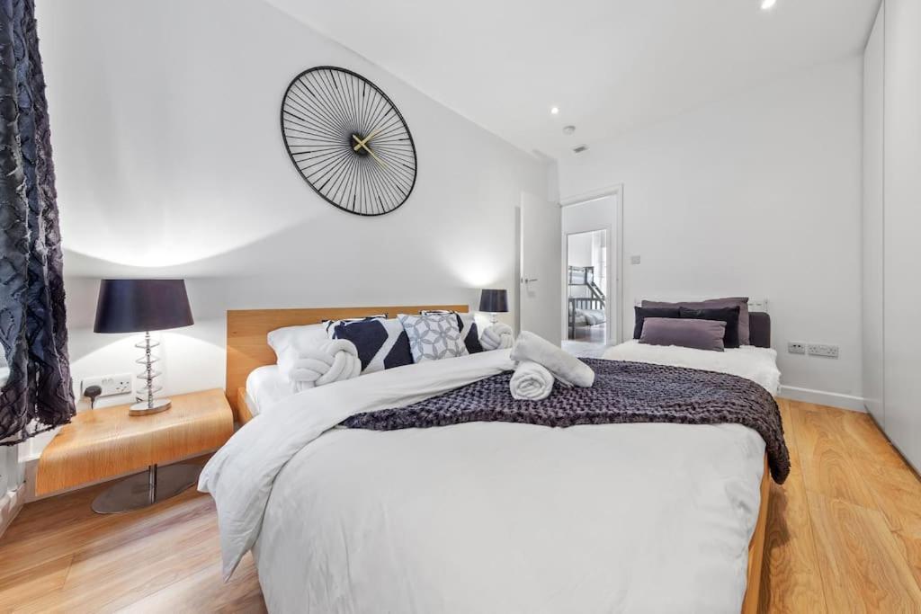 3 Bedroom Flat In Haymarket London Sleeps 14 Hy1 Ngoại thất bức ảnh